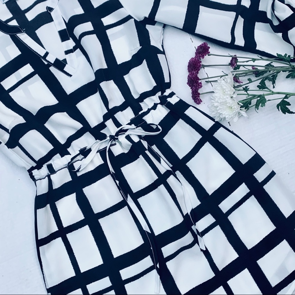 Windowpane Shift Dress - Picture 3 of 8